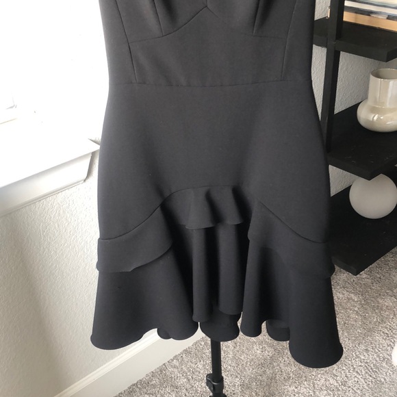 SALONI Stunning Plunge Ruffle Little Black Dress - Picture 5 of 8